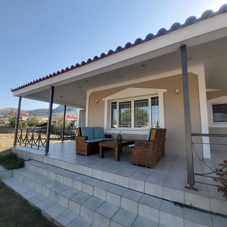 Fina'S House Villa Corinth ภายนอก รูปภาพ