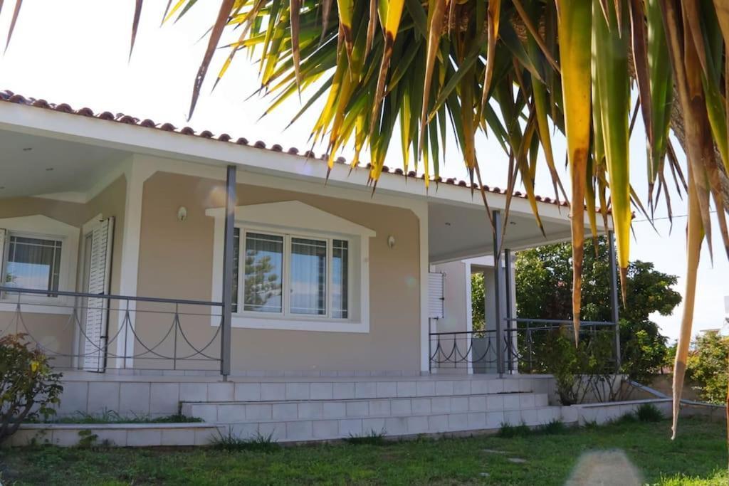 Fina'S House Villa Corinth ภายนอก รูปภาพ