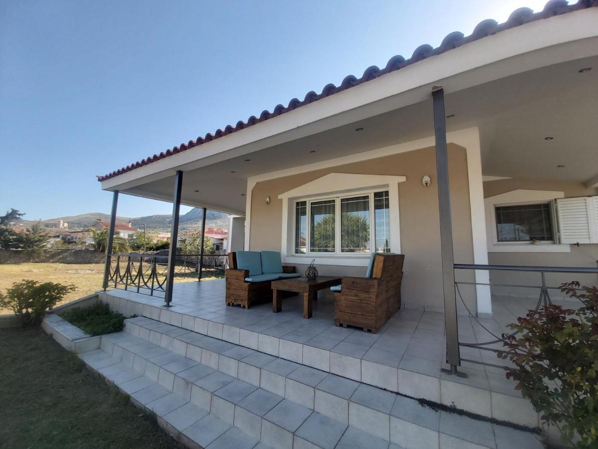 Fina'S House Villa Corinth ภายนอก รูปภาพ